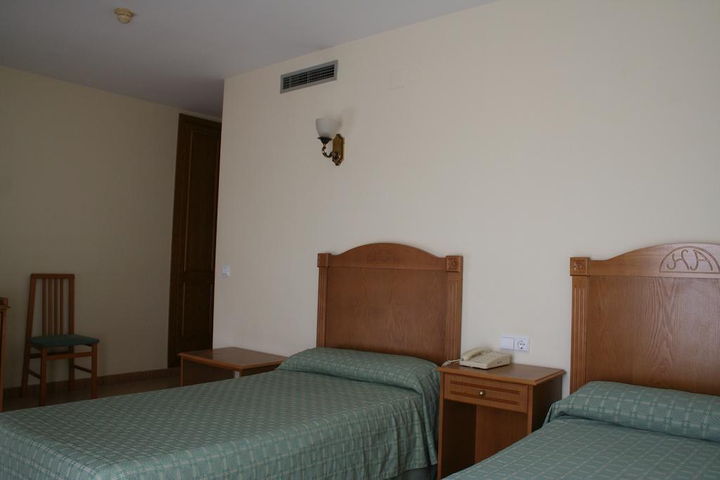 Hotel Austria 76 Sagunto Chambre photo